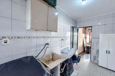 Casa à venda com 240m², 4 quartos e 2 vagasÁrea de Serviço