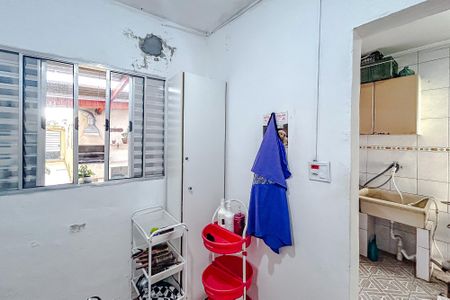 Casa à venda com 240m², 4 quartos e 2 vagasQuarto de Serviço
