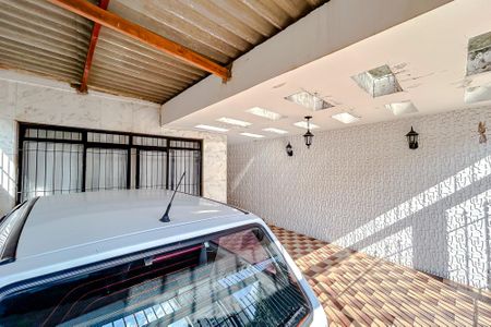 Casa à venda com 240m², 4 quartos e 2 vagasGaragem