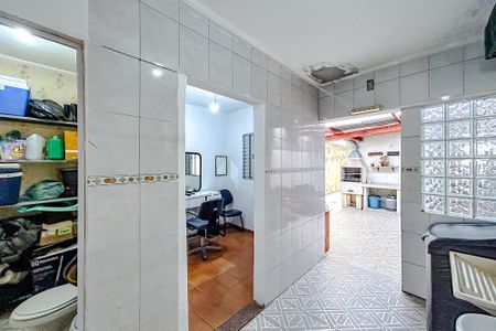 Casa à venda com 240m², 4 quartos e 2 vagasÁrea de Serviço
