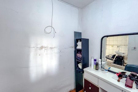 Casa à venda com 240m², 4 quartos e 2 vagasQuarto de Serviço