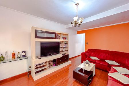 Casa à venda com 240m², 4 quartos e 2 vagasSala