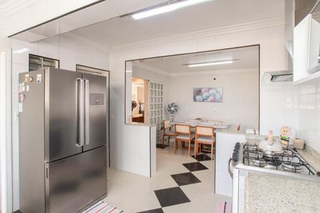 Casa à venda com 376m², 3 quartos e 5 vagasCozinha