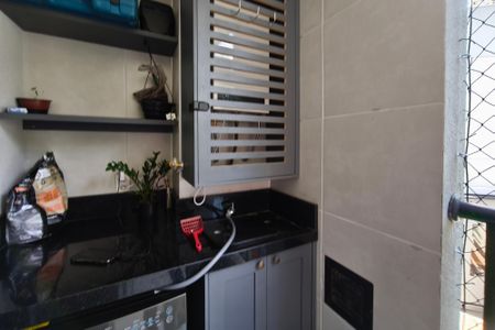 Apartamento para alugar com 47m², 2 quartos e sem vaga Apartamento para alugar com 47m², 2 quartos e sem vagaÁrea de Serviço - Varanda