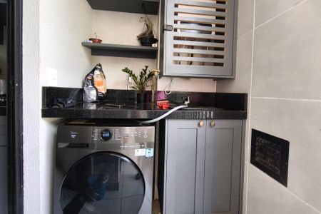 Apartamento para alugar com 47m², 2 quartos e sem vaga Apartamento para alugar com 47m², 2 quartos e sem vagaÁrea de Serviço - Varanda