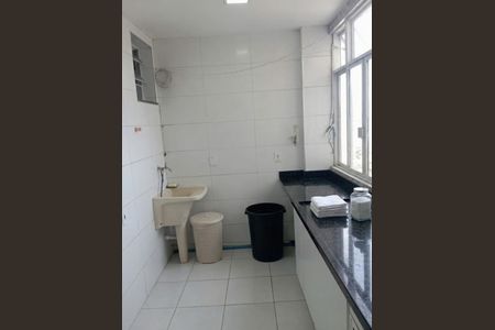 Cozinha de apartamento para alugar com 2 quartos, 84m² em Olaria, Rio de Janeiro