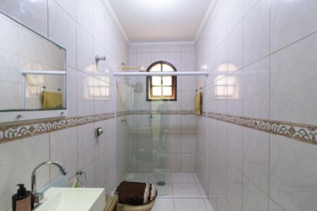 Casa para alugar com 225m², 3 quartos e 2 vagas Casa para alugar com 225m², 3 quartos e 2 vagasBanheiro 2