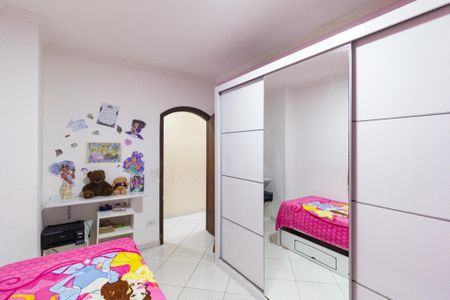 Casa para alugar com 225m², 3 quartos e 2 vagas Casa para alugar com 225m², 3 quartos e 2 vagasQuarto 2