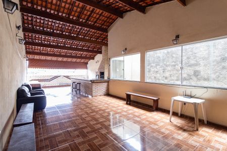 Casa para alugar com 225m², 3 quartos e 2 vagas Casa para alugar com 225m², 3 quartos e 2 vagasQuintal