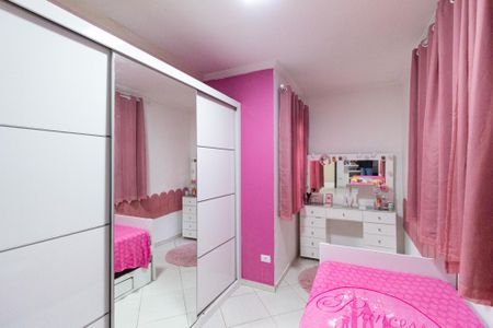 Quarto 2 de casa para alugar com 3 quartos, 225m² em Chácara Adriana Aparecida, Carapicuíba