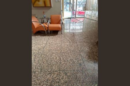 Apartamento à venda com 100m², 3 quartos e sem vagaÁrea externa