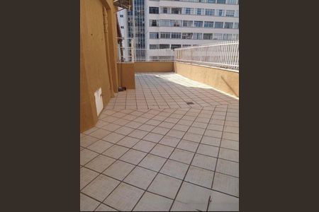 Apartamento à venda com 100m², 3 quartos e sem vagaÁrea externa