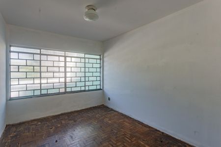 Sala de casa à venda com 2 quartos, 150m² em Jardim Maria Estela, São Paulo
