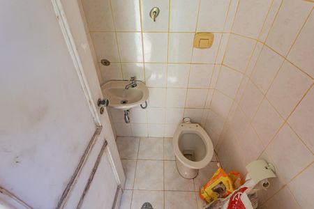 Casa à venda com 150m², 2 quartos e 3 vagasBanheiro de serviço