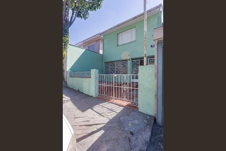 Casa à venda com 150m², 2 quartos e 3 vagasFachada