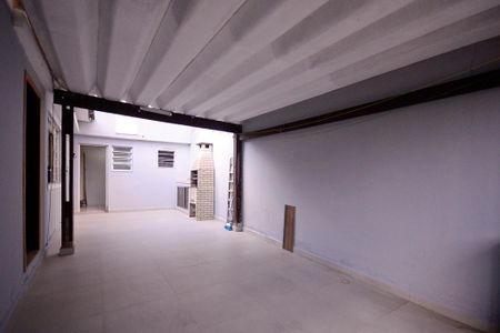 Casa à venda com 96m², 1 quarto e 2 vagas Casa à venda com 96m², 1 quarto e 2 vagasGaragem