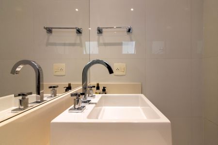 Apartamento para alugar com 100m², 2 quartos e 2 vagasBanheiro da Suíte 2