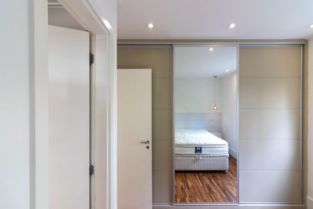 Apartamento para alugar com 100m², 2 quartos e 2 vagasSuíte 1