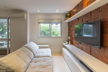 Apartamento para alugar com 100m², 2 quartos e 2 vagasSala de TV