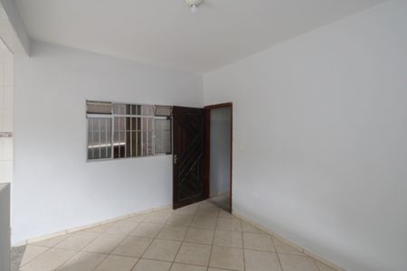 Sala de casa para alugar com 1 quarto, 70m² em Associacao Sobradinho, São Paulo