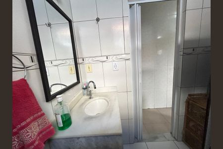 Casa para alugar com 42m², 2 quartos e sem vagaBanheiro