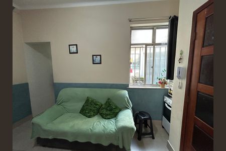 Casa para alugar com 42m², 2 quartos e sem vagaSala