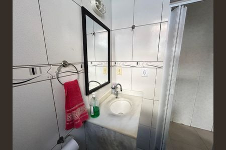 Casa para alugar com 42m², 2 quartos e sem vagaBanheiro