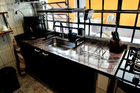 Casa para alugar com 20m², 5 quartos e sem vagaCozinha - Armário