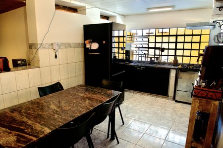 Casa para alugar com 20m², 5 quartos e sem vagaCozinha