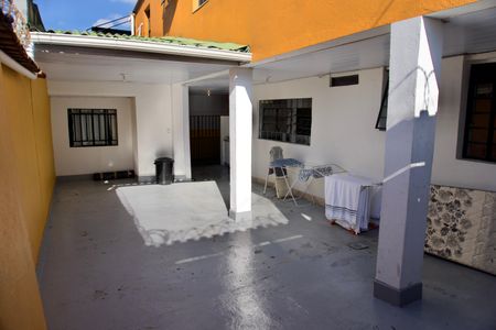 Casa para alugar com 20m², 5 quartos e sem vagaÁrea Externa