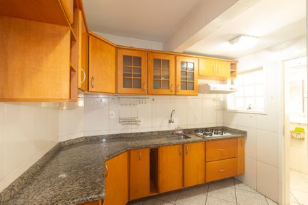 Apartamento para alugar com 64m², 2 quartos e 1 vaga Apartamento para alugar com 64m², 2 quartos e 1 vagaCozinha e Área de Serviço