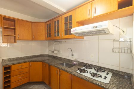 Apartamento para alugar com 64m², 2 quartos e 1 vaga Apartamento para alugar com 64m², 2 quartos e 1 vagaCozinha e Área de Serviço