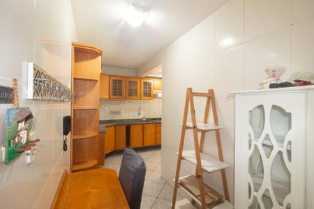Apartamento para alugar com 64m², 2 quartos e 1 vaga Apartamento para alugar com 64m², 2 quartos e 1 vagaCozinha e Área de Serviço