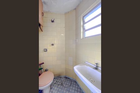 Casa à venda com 700m², 6 quartos e sem vaga Casa à venda com 700m², 6 quartos e sem vagaBanheiro da Área externa