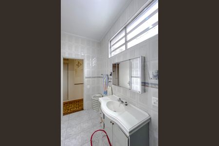 Casa à venda com 700m², 6 quartos e sem vaga Casa à venda com 700m², 6 quartos e sem vagaBanheiro