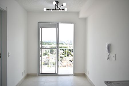 Sala/Cozinha de apartamento para alugar com 1 quarto, 27m² em Planalto Paulista, São Paulo