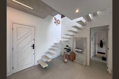 Apartamento à venda com 150m², 3 quartos e 2 vagas Apartamento à venda com 150m², 3 quartos e 2 vagasSala