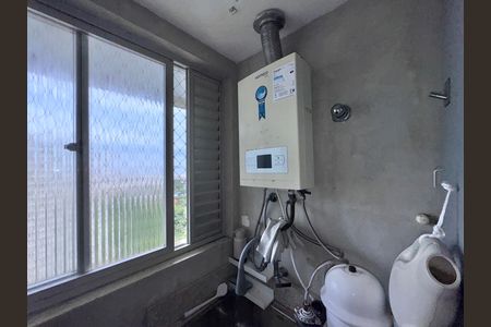 Apartamento à venda com 150m², 3 quartos e 2 vagas Apartamento à venda com 150m², 3 quartos e 2 vagasCozinha e Área de Serviço