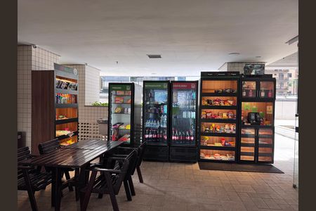 Apartamento à venda com 150m², 3 quartos e 2 vagas Apartamento à venda com 150m², 3 quartos e 2 vagasÁrea comum