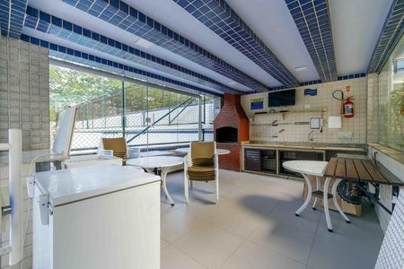 Apartamento à venda com 150m², 3 quartos e 2 vagas Apartamento à venda com 150m², 3 quartos e 2 vagasÁrea comum