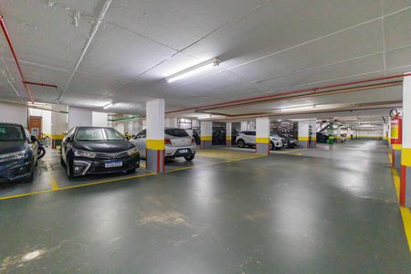 Apartamento à venda com 150m², 3 quartos e 2 vagas Apartamento à venda com 150m², 3 quartos e 2 vagasÁrea comum