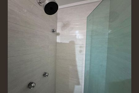 Apartamento à venda com 150m², 3 quartos e 2 vagas Apartamento à venda com 150m², 3 quartos e 2 vagasBanheiro Social