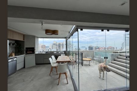 Apartamento à venda com 150m², 3 quartos e 2 vagas Apartamento à venda com 150m², 3 quartos e 2 vagasÁrea Gourmet (Segundo Andar)