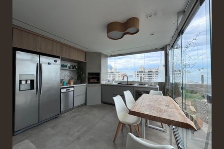 Apartamento à venda com 150m², 3 quartos e 2 vagas