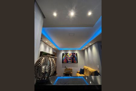 Sala de apartamento à venda com 2 quartos, 40m² em Morro Santana, Porto Alegre