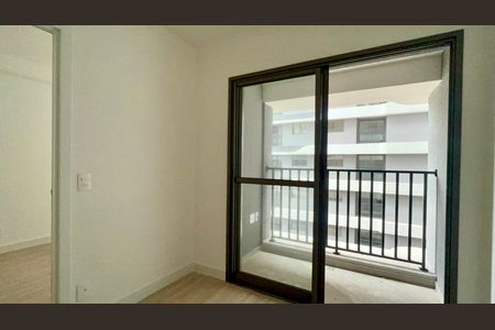 Sala de kitnet/studio para alugar com 1 quarto, 27m² em Pinheiros, São Paulo