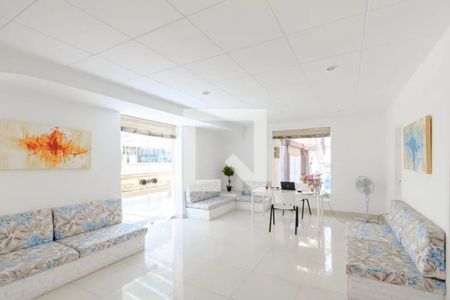 Apartamento à venda com 41m², 1 quarto e 1 vaga Apartamento à venda com 41m², 1 quarto e 1 vagaSalão de festas