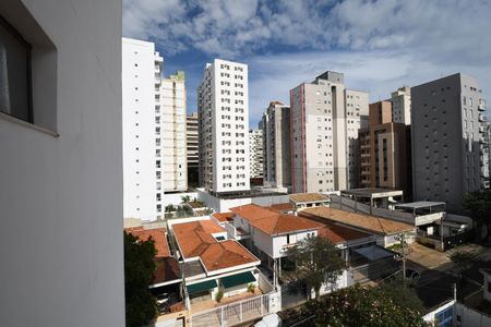 Apartamento para alugar com 137m², 3 quartos e 2 vagasQuarto 2 - Vista