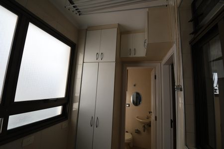 Apartamento para alugar com 137m², 3 quartos e 2 vagasÁrea de Serviço