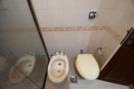 Apartamento para alugar com 137m², 3 quartos e 2 vagasBanheiro Suíte
